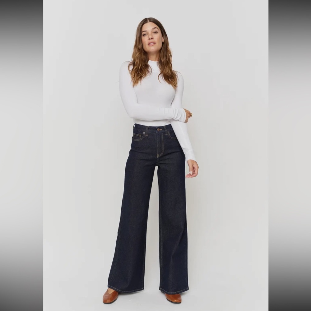 Oliver Logan Andrews High Rise Extra Wide-Leg Jeans in Timber - Picture 3 of 6